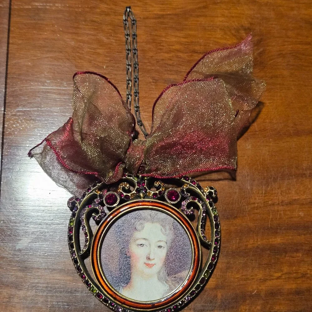 RARE JAY STRONGWATER VICTORIAN HEART CRYSTAL ENAMEL HANGING MINI FRAME ORNAMENT